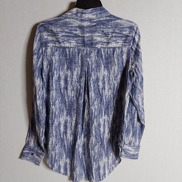 Rock& Republic Women's button down shirt - Picture 9 of 11